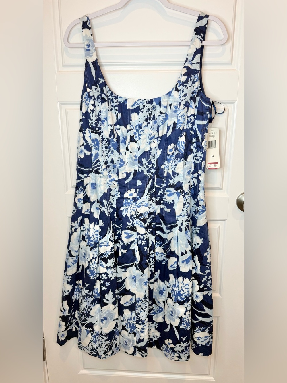 Lauren Ralph Lauren Dress Womens 14 Blue Floral Pleated Pockets Fit And Flare - Picture 2 of 6